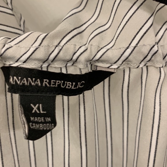 Banana Republic striped blouse - Picture 3 of 8